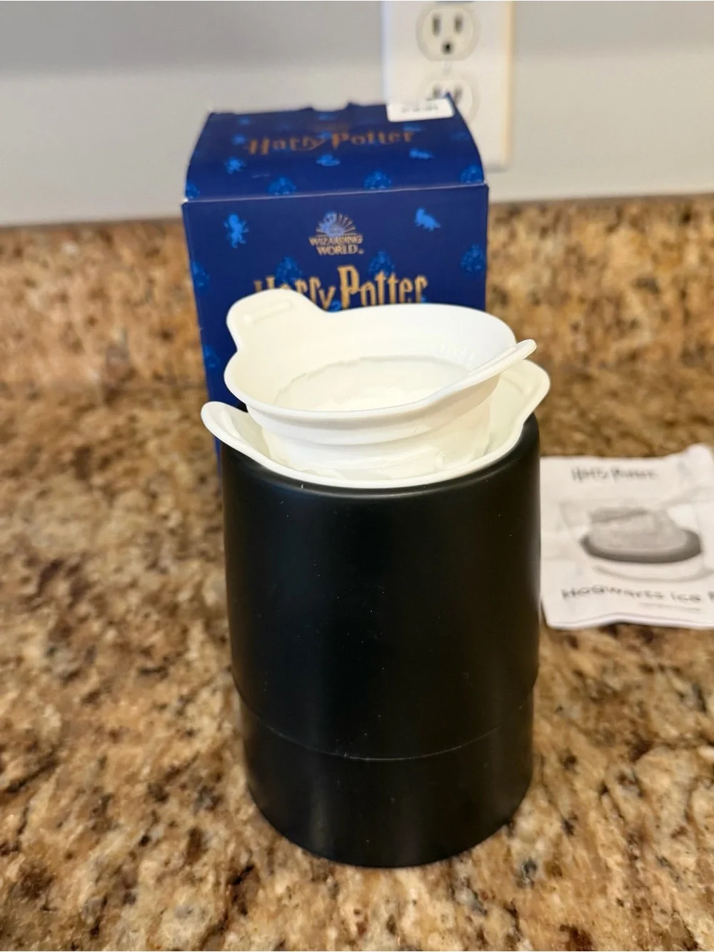 Harry Potter Silicone Cocktail Ice Cube Molds Hogwarts Castle William Sonoma